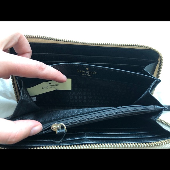 Kate Spade wallet - black and beige/stone - Picture 4 of 10